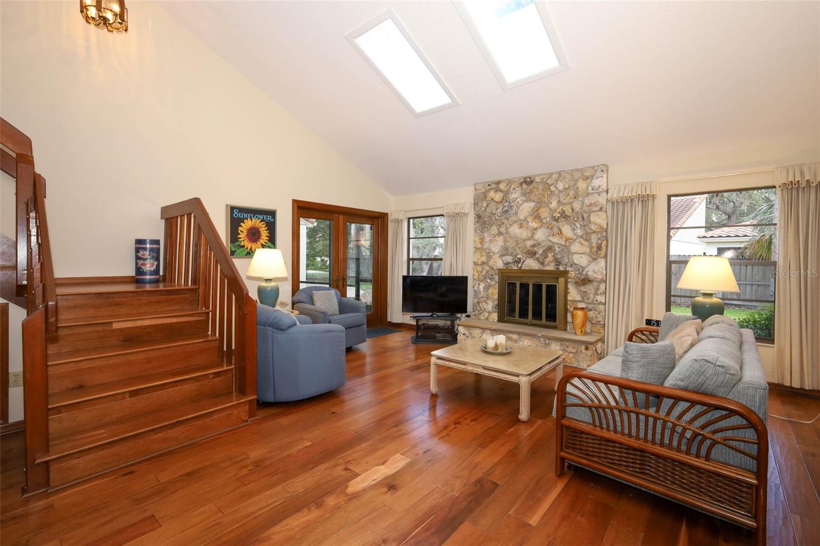 1121 WINGED FOOT CIRCLE