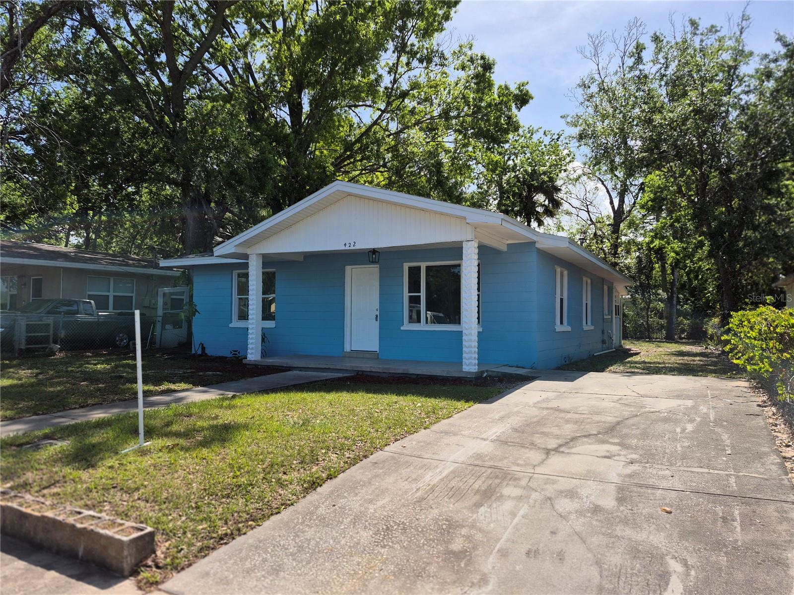 422 N LINCOLN STREET