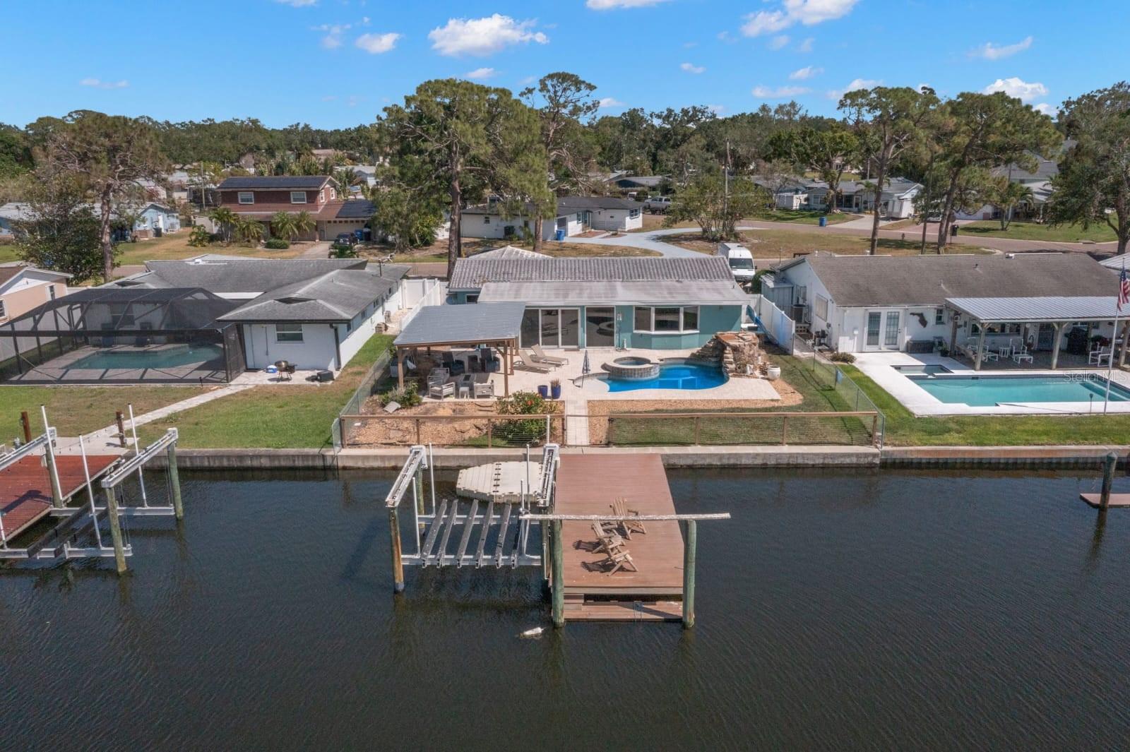 221 TALLAHASSEE DRIVE NE