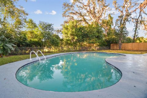 A home in TAMPA