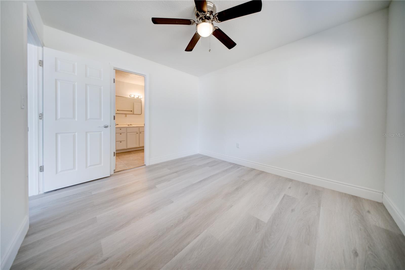 PALM TERRACE - Residential