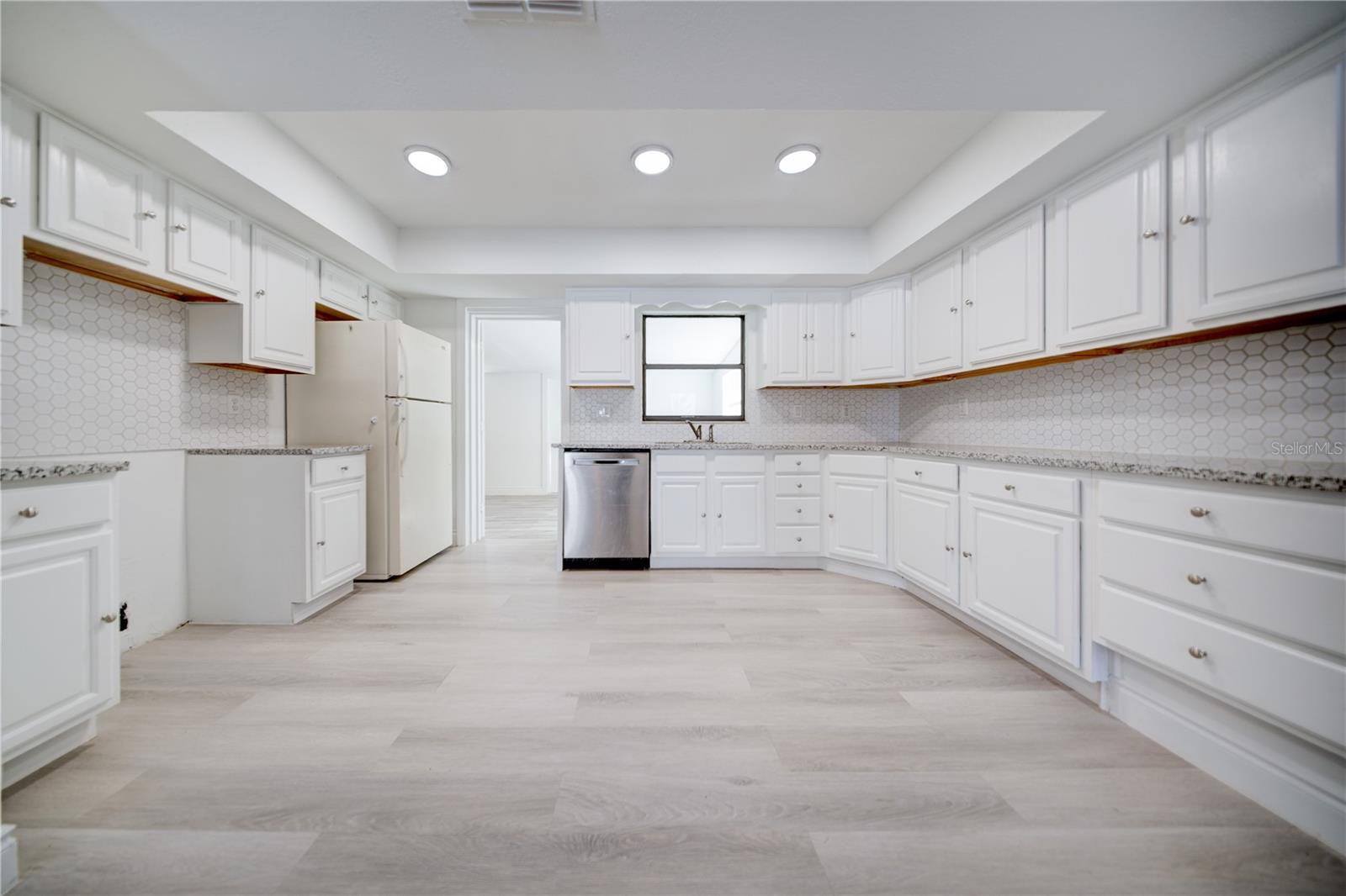 PALM TERRACE - Residential