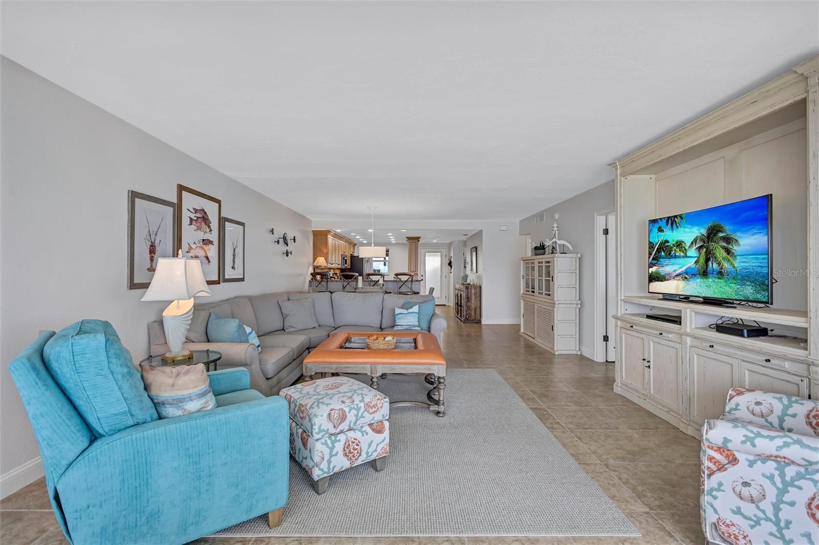 HORIZONS WEST - Residential