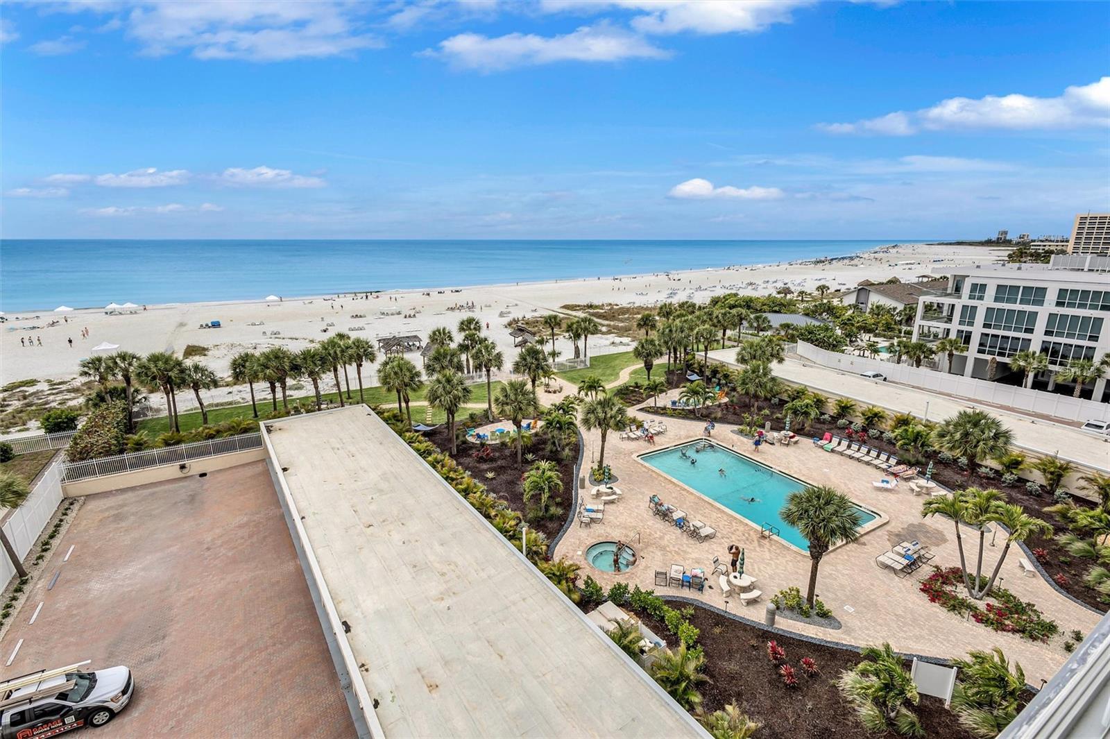 HORIZONS WEST - Residential