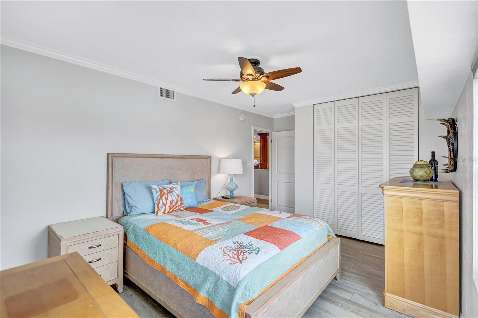 HORIZONS WEST - Residential