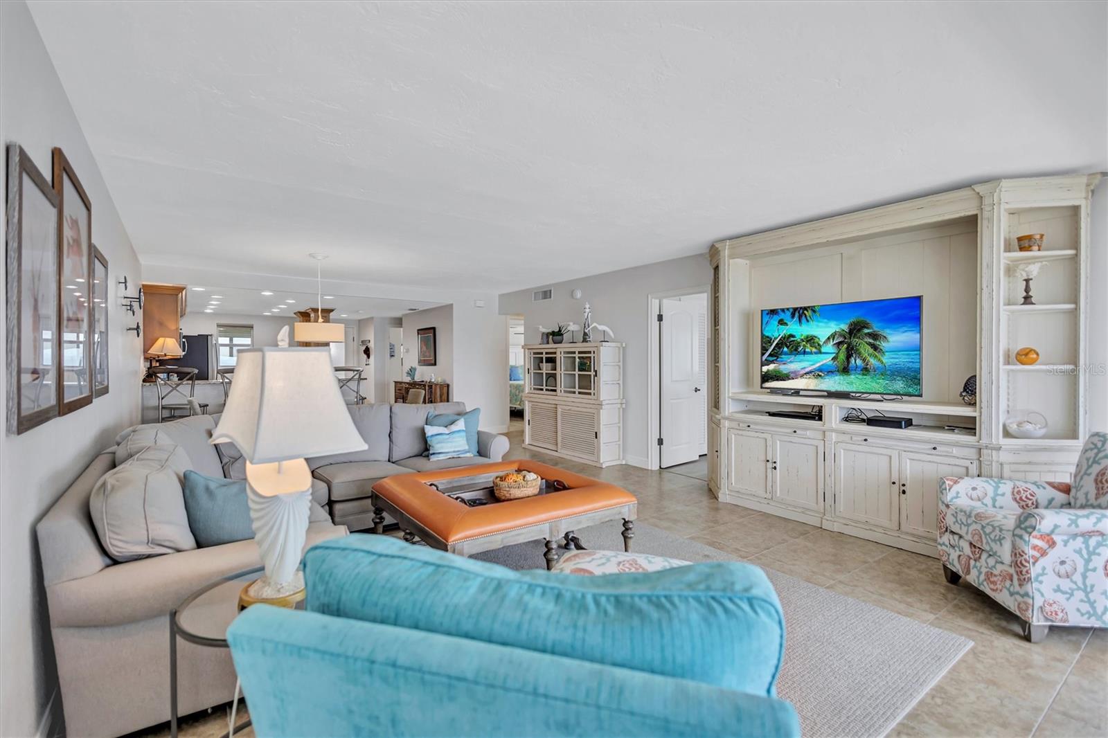 HORIZONS WEST - Residential