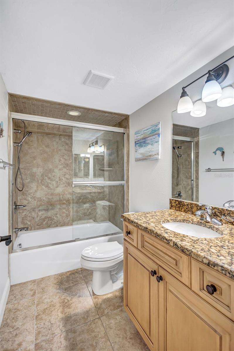 HORIZONS WEST - Residential