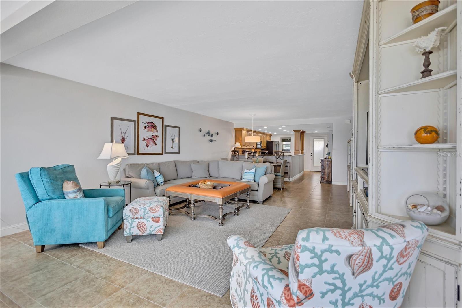 HORIZONS WEST - Residential