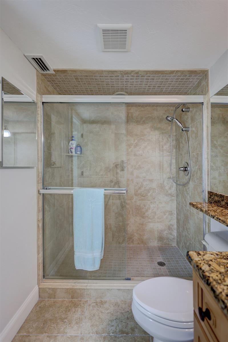 HORIZONS WEST - Residential