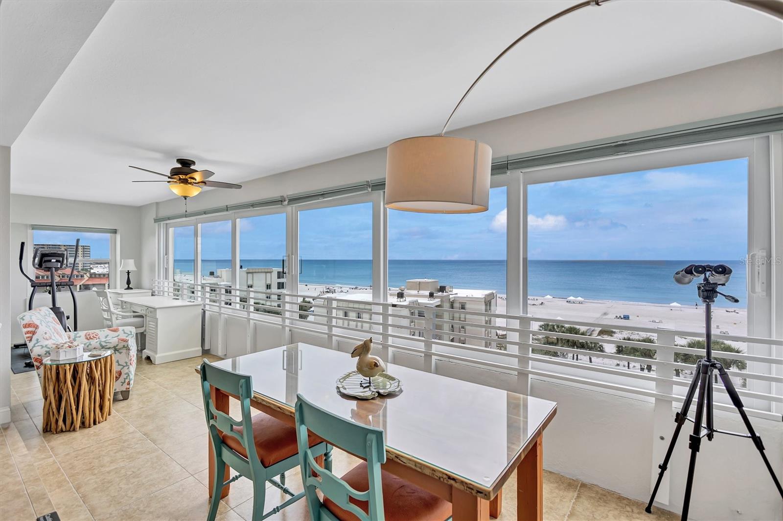 HORIZONS WEST - Residential