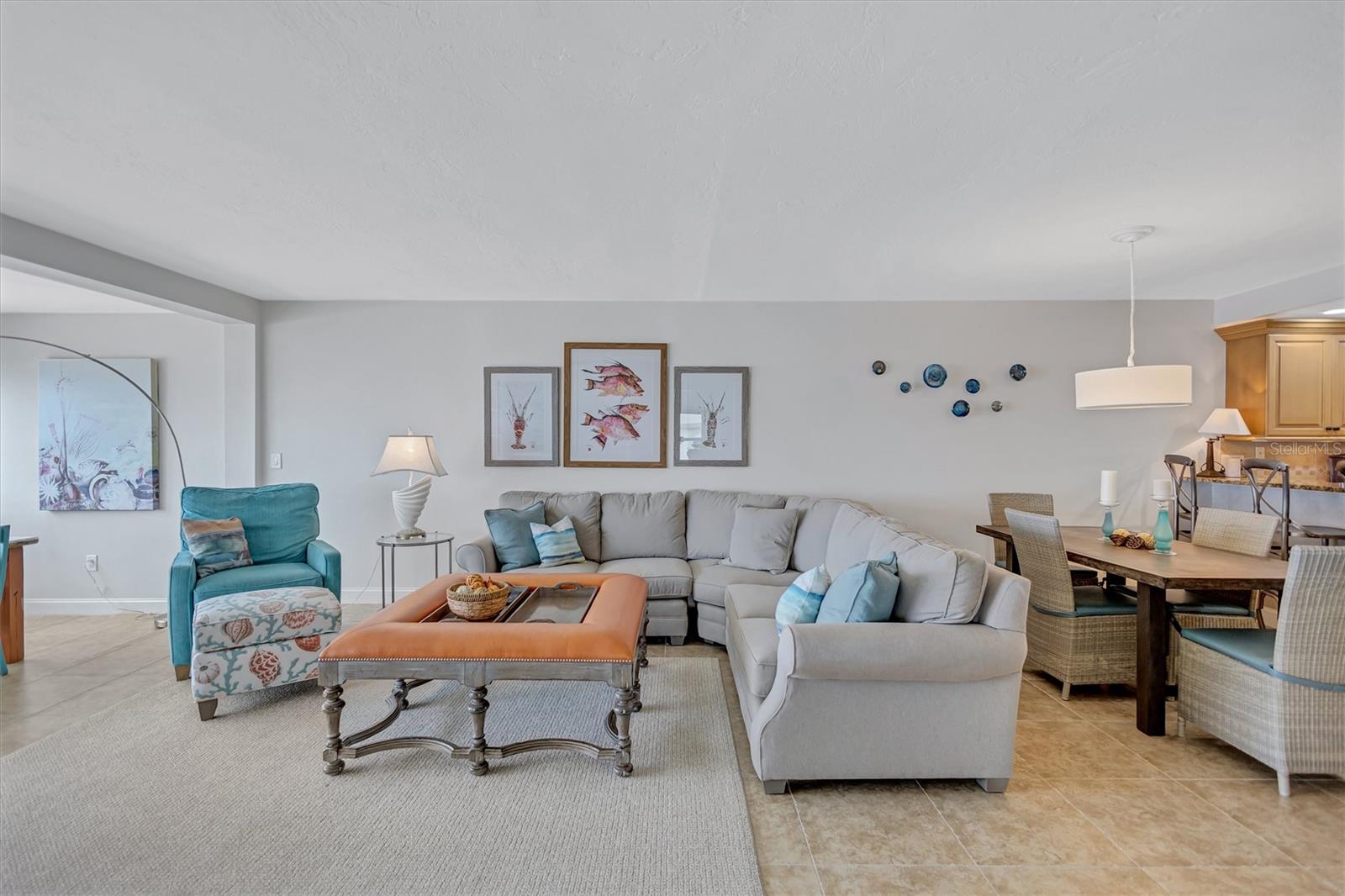 HORIZONS WEST - Residential