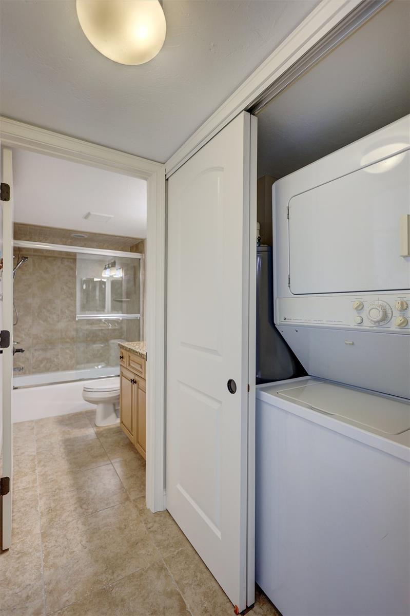 HORIZONS WEST - Residential