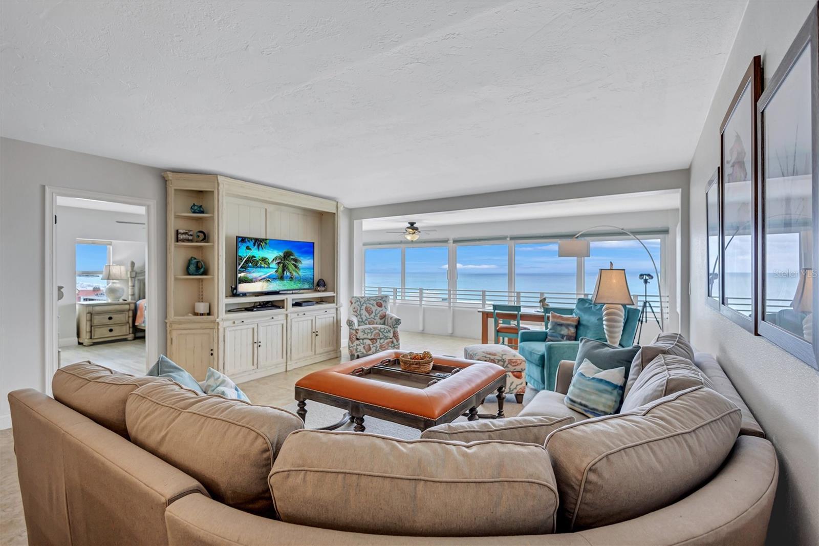 HORIZONS WEST - Residential