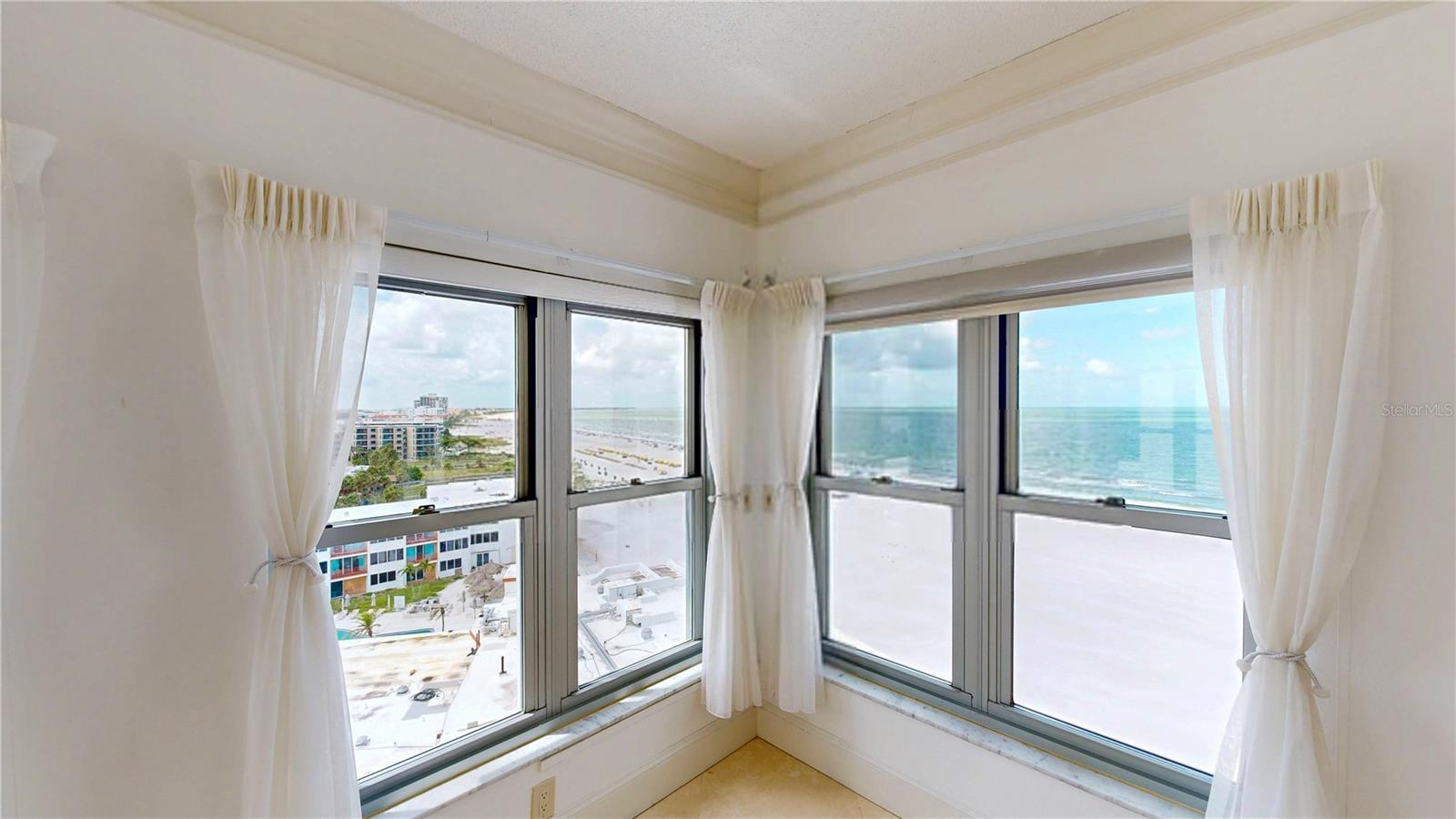 BEAU MONDE CONDO - Residential