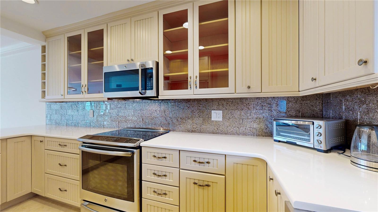 BEAU MONDE CONDO - Residential