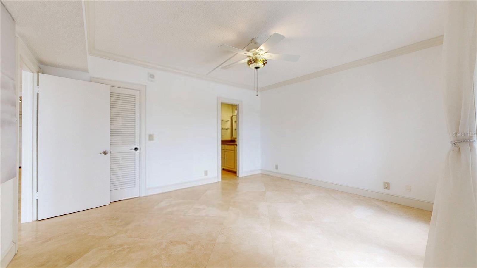 BEAU MONDE CONDO - Residential