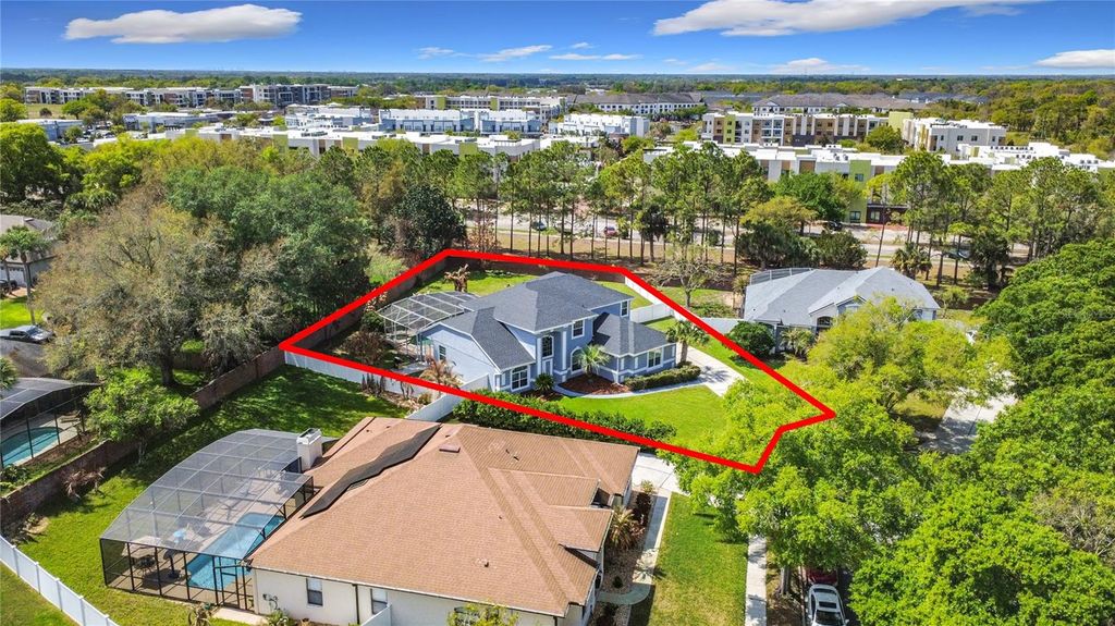 Photo of 541 Green Park Court, Oviedo, FL 32765 (MLS # S5145692)