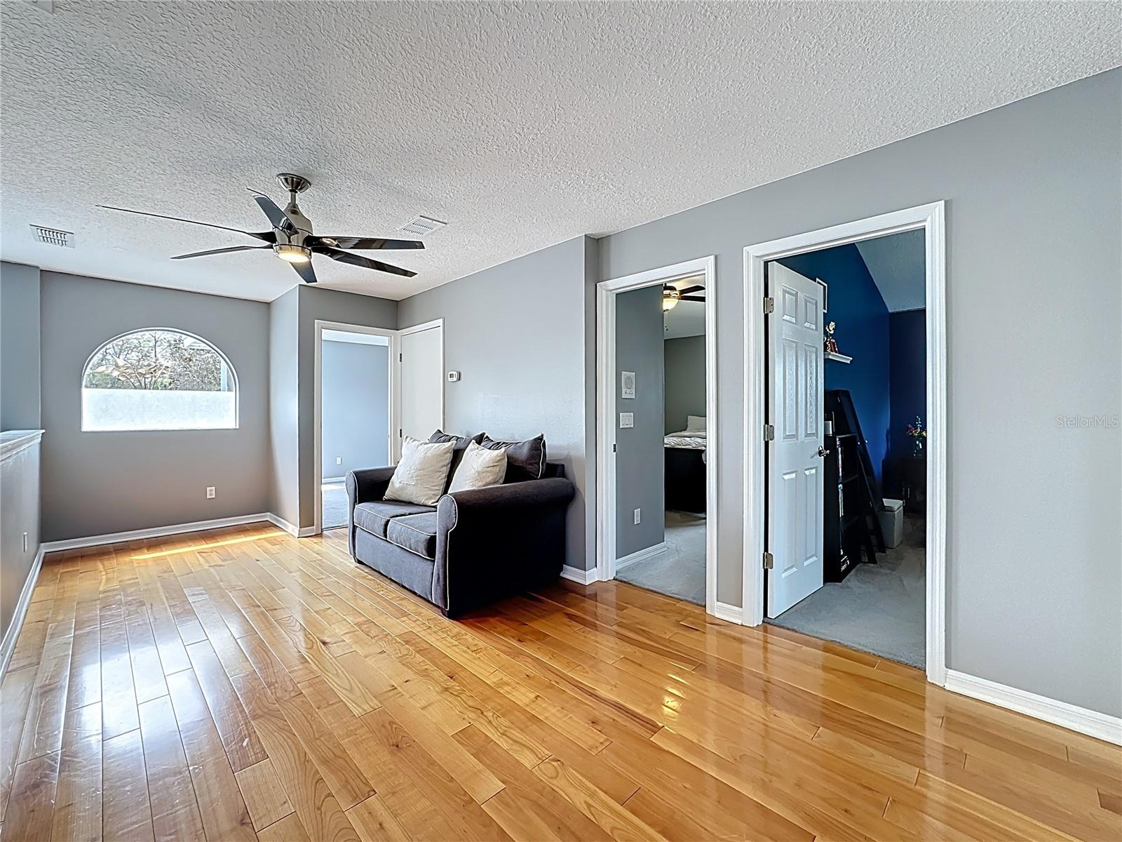 VILLAGES AT KINGSBRIDGE WEST TR B-2 - Residential