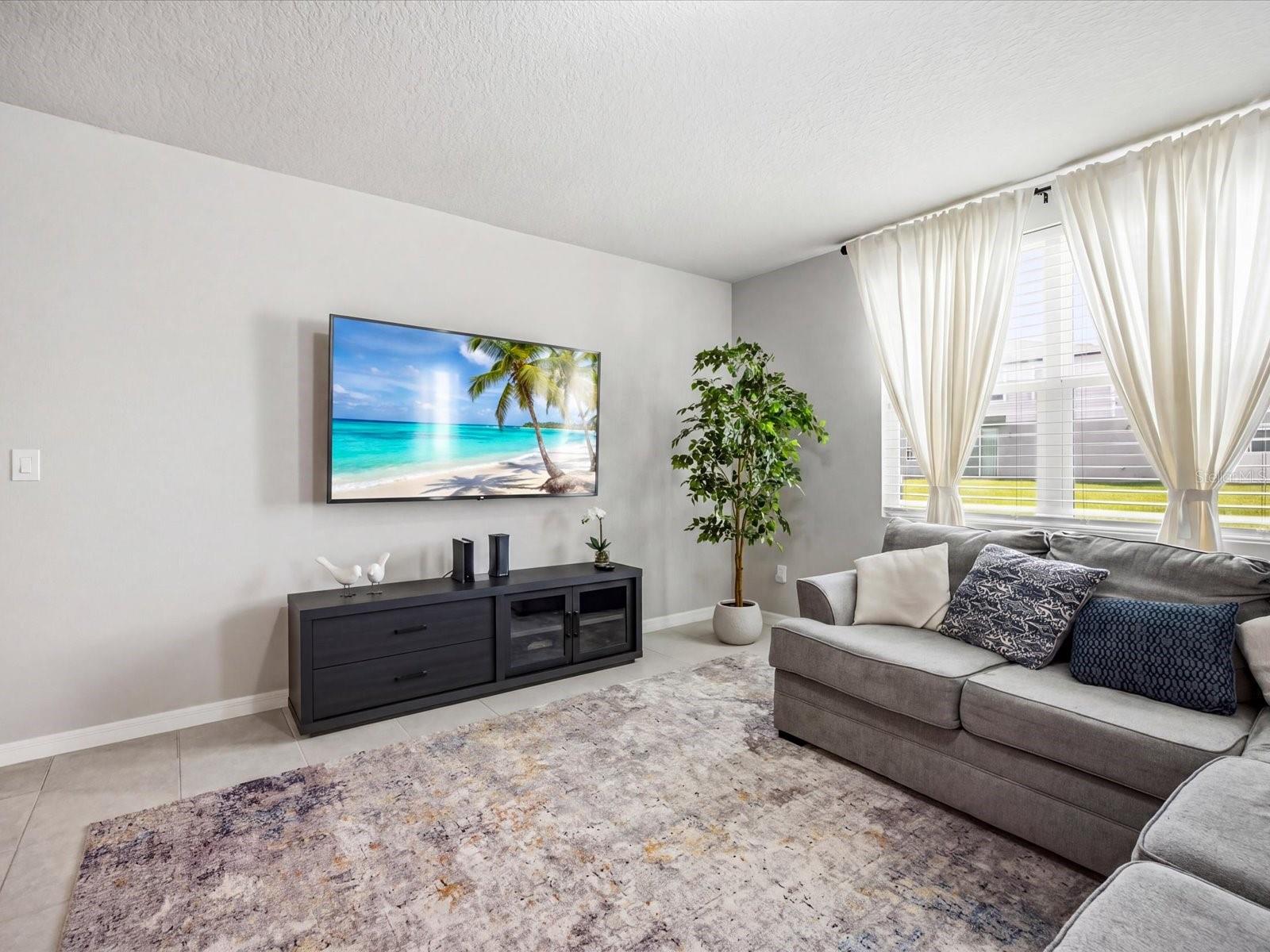 LUCERNE PARK RESERVE - Residential