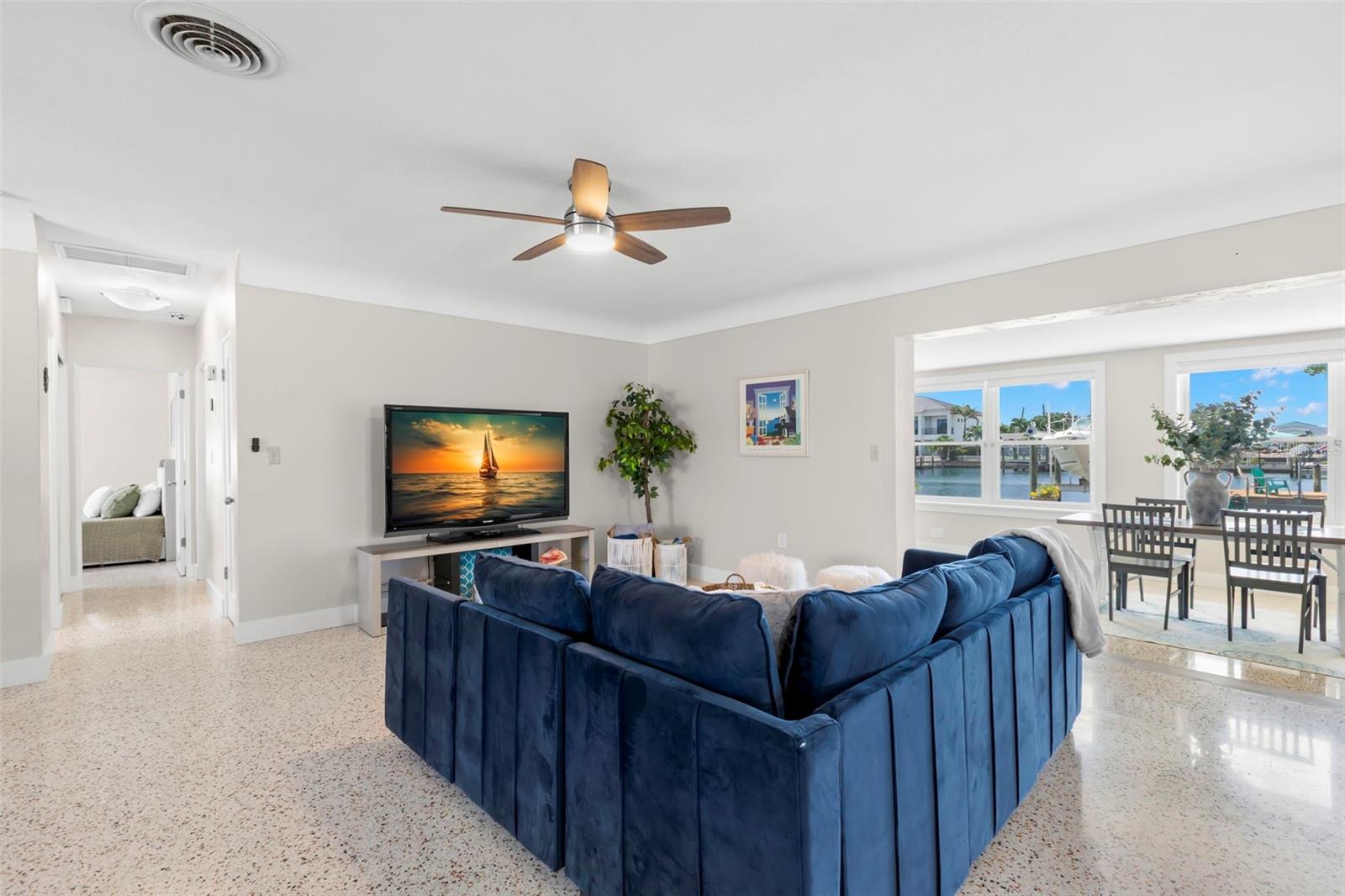 SOUTH CSWY ISLE 2ND ADD - Residential Lease