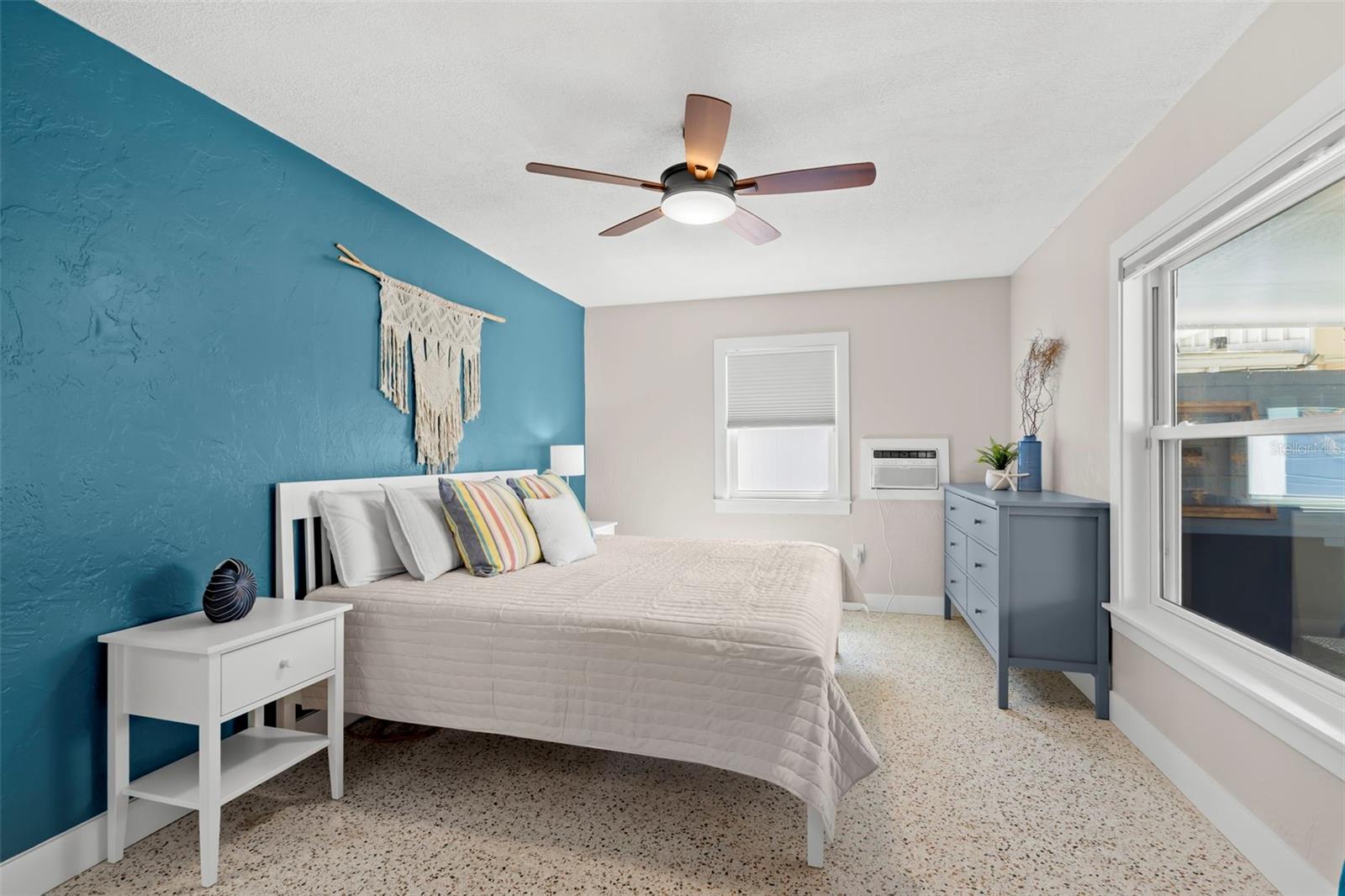 SOUTH CSWY ISLE 2ND ADD - Residential Lease