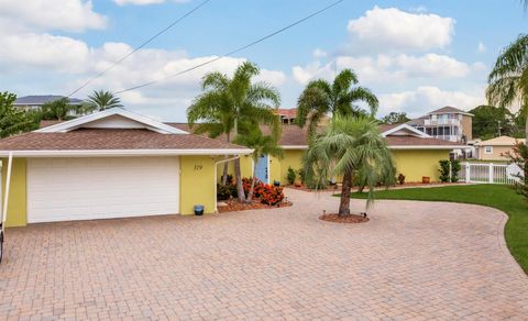 A home in PALM HARBOR