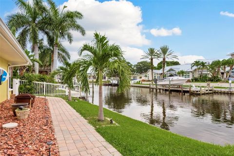 A home in PALM HARBOR