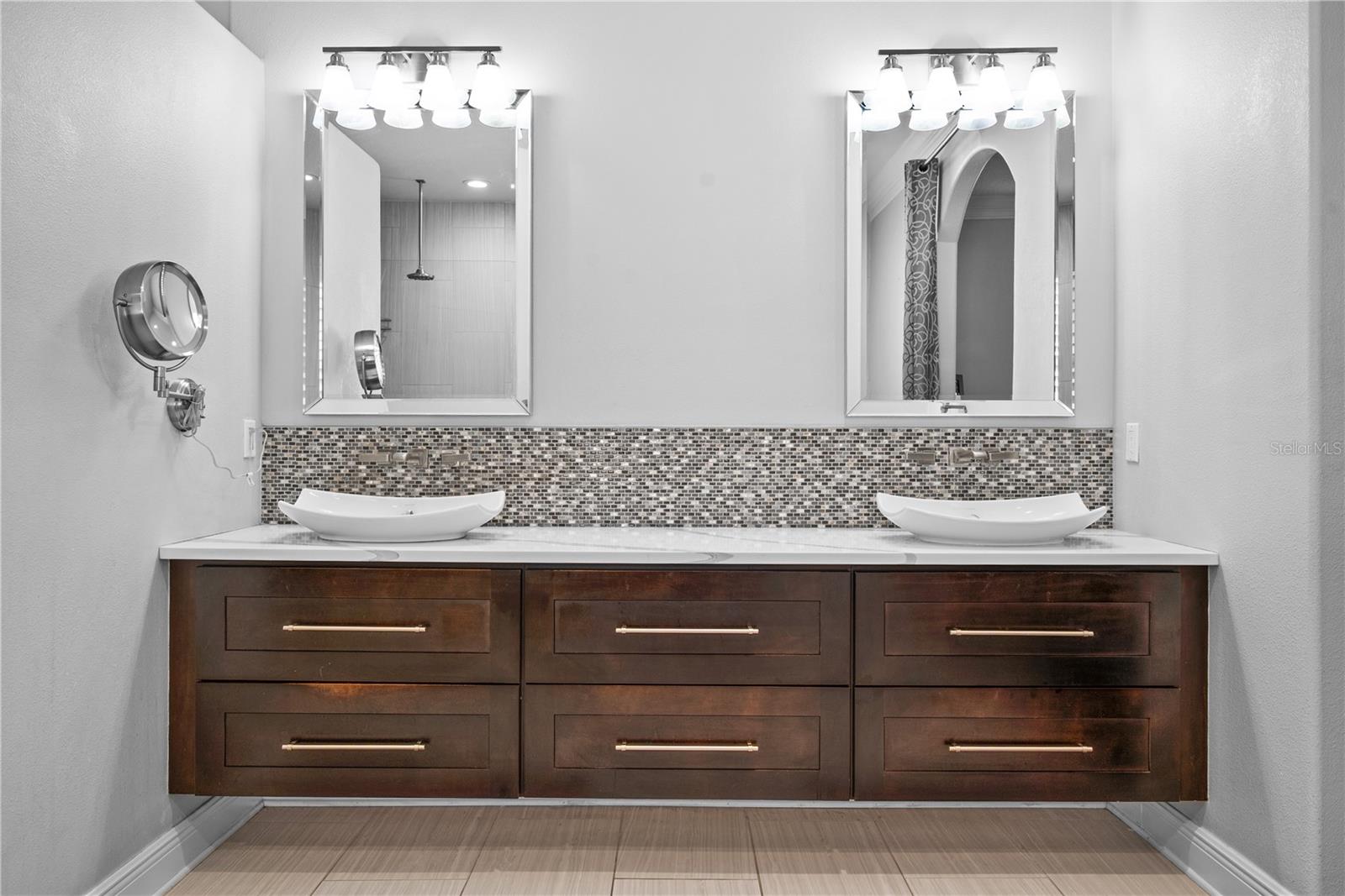 CARROLLWOOD PRESERVE - Residential