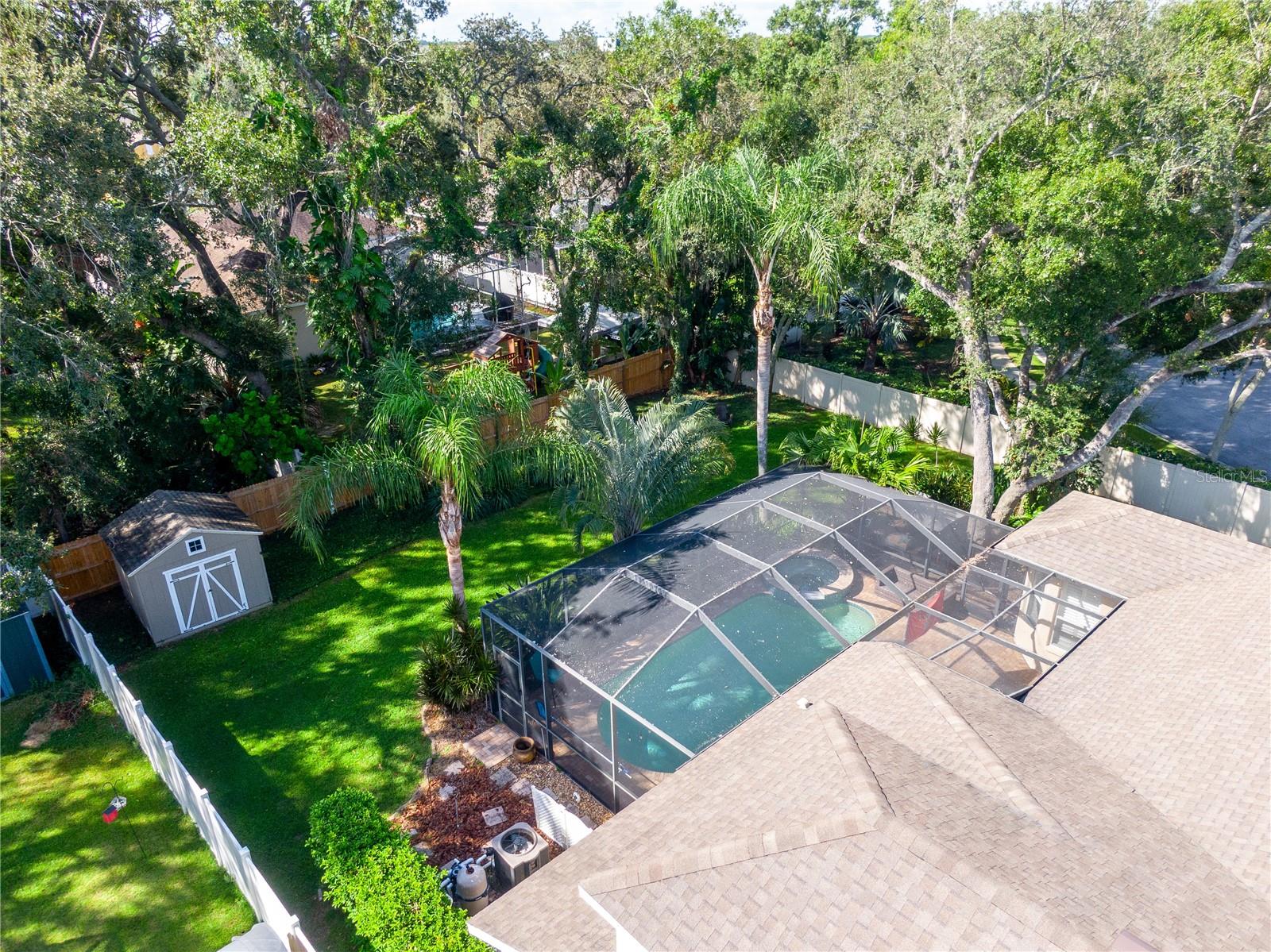 CARROLLWOOD PRESERVE - Residential