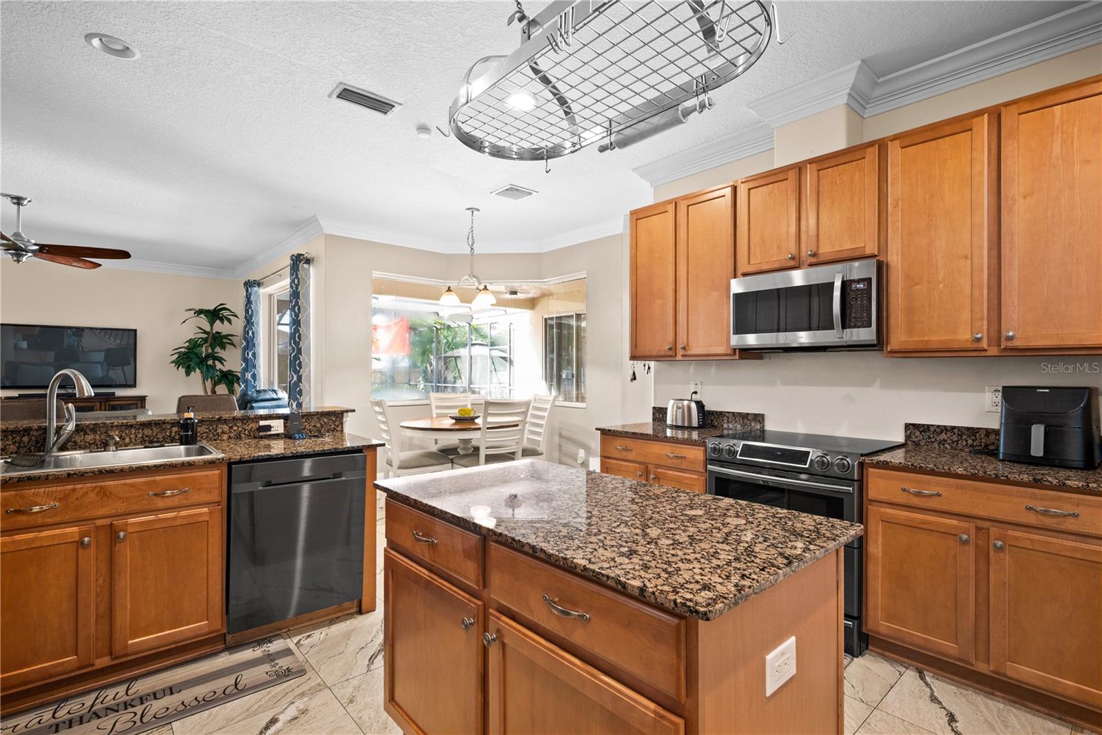 CARROLLWOOD PRESERVE - Residential