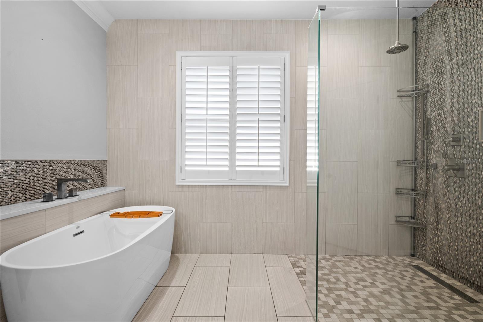 CARROLLWOOD PRESERVE - Residential