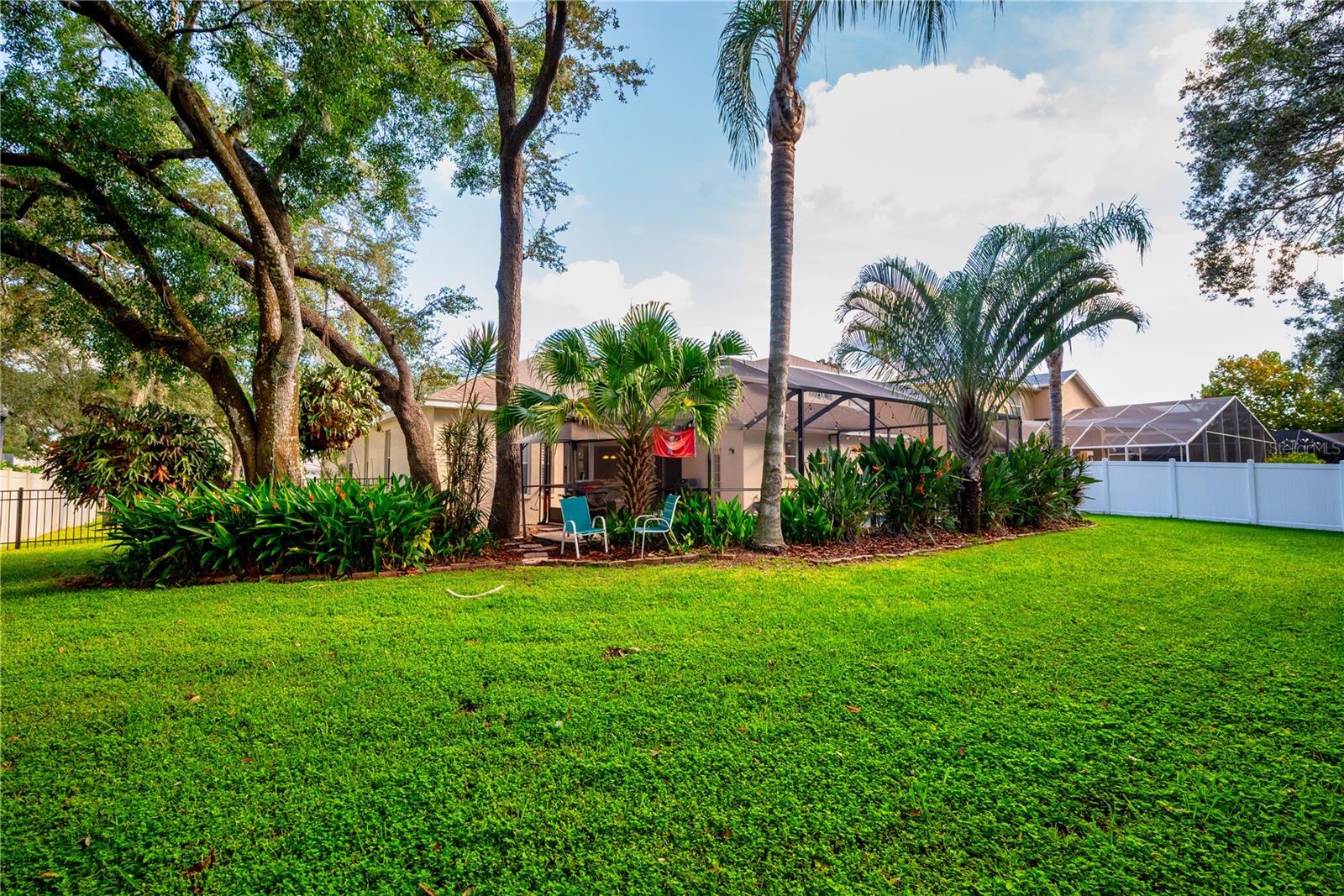 CARROLLWOOD PRESERVE - Residential