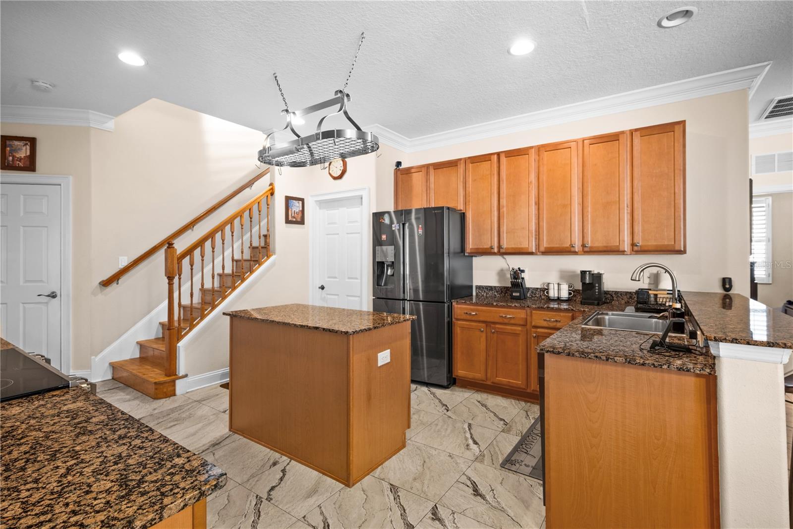 CARROLLWOOD PRESERVE - Residential