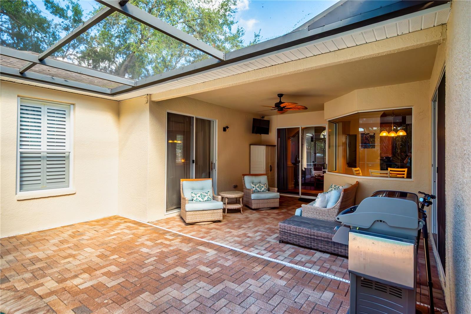 CARROLLWOOD PRESERVE - Residential