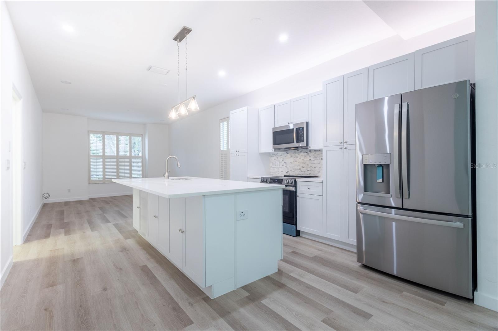 113 GOLDEN CREST COURT