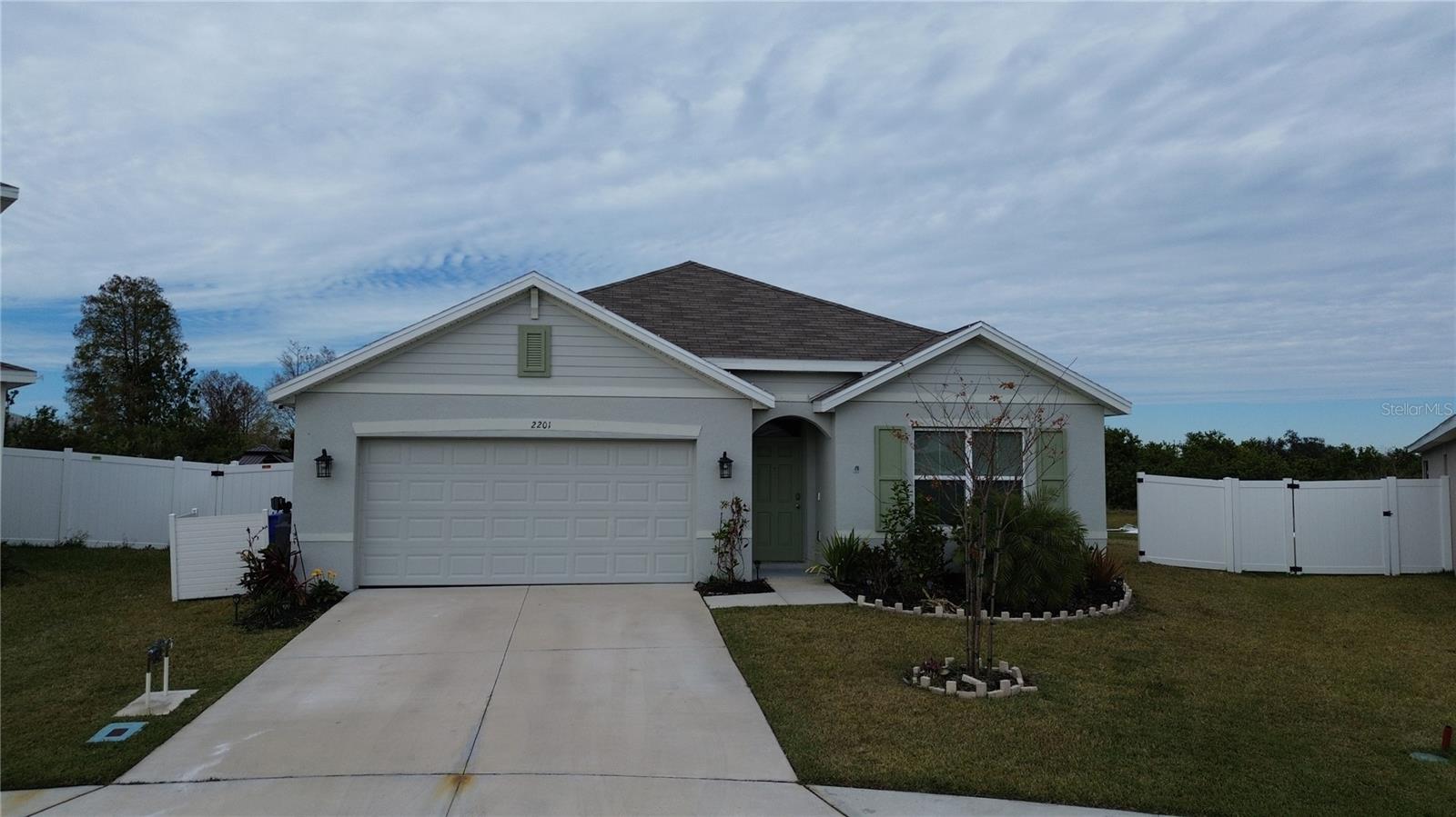 VILLAGES OF GLEN CREEK PH 1B - Residential