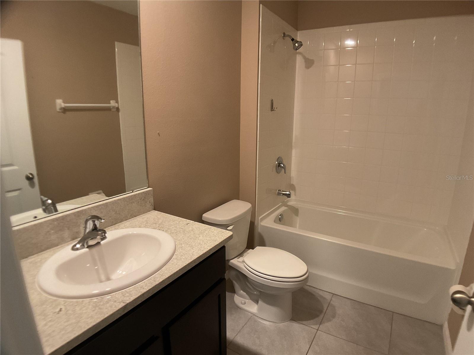 VILLAGES OF GLEN CREEK PH 1B - Residential