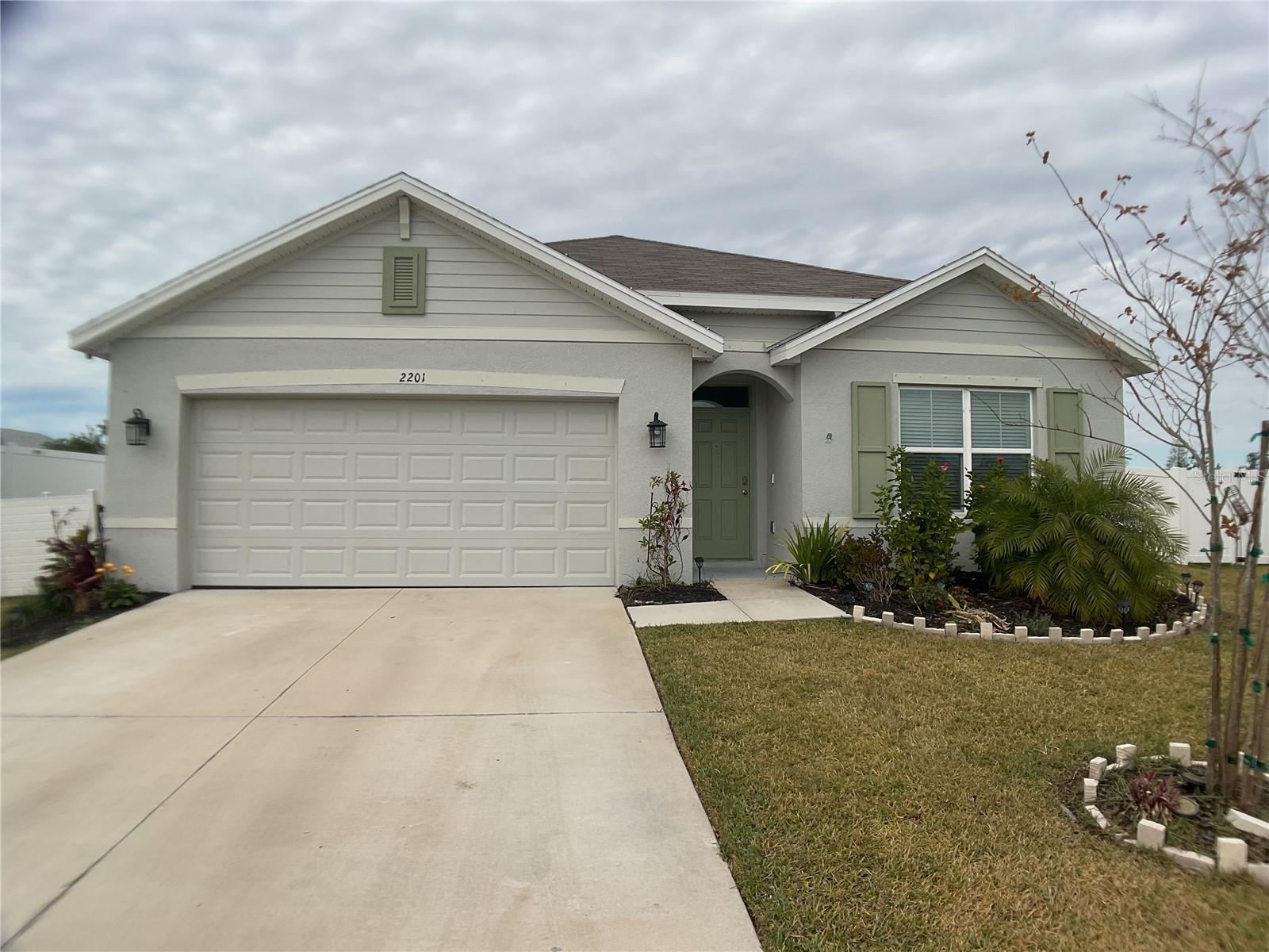 VILLAGES OF GLEN CREEK PH 1B - Residential