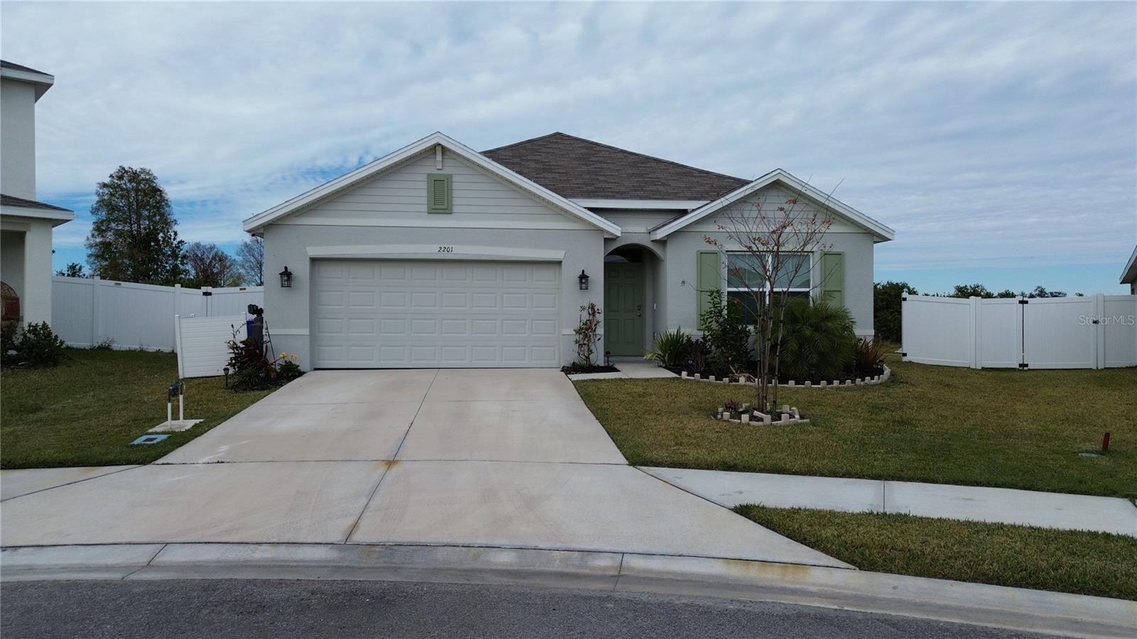 VILLAGES OF GLEN CREEK PH 1B - Residential