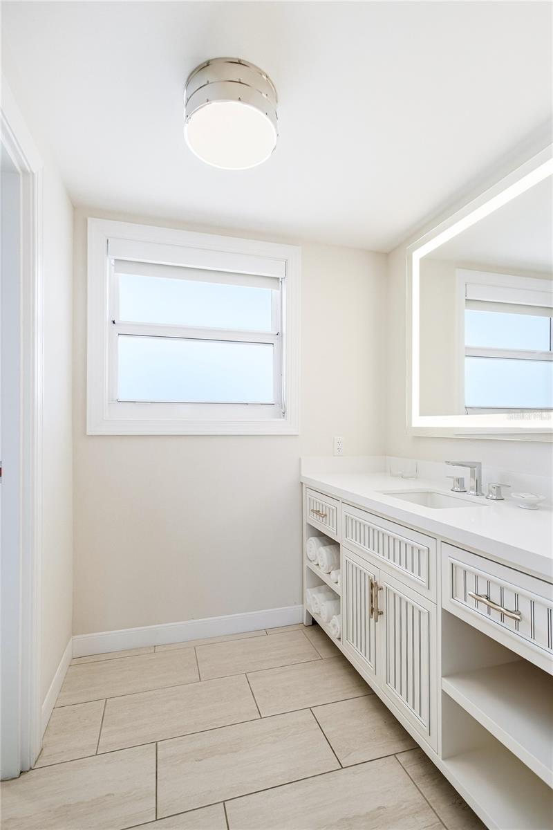 INN ON THE BEACH PH III - Residential