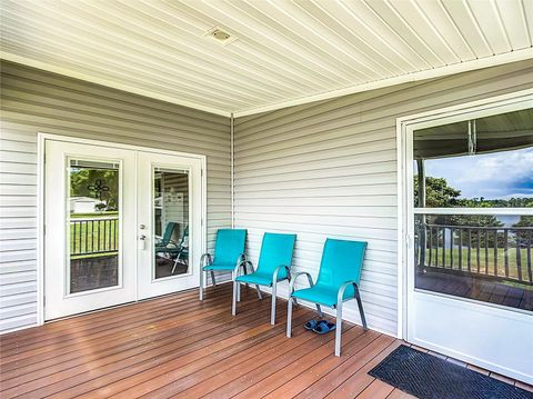 A home in OCKLAWAHA