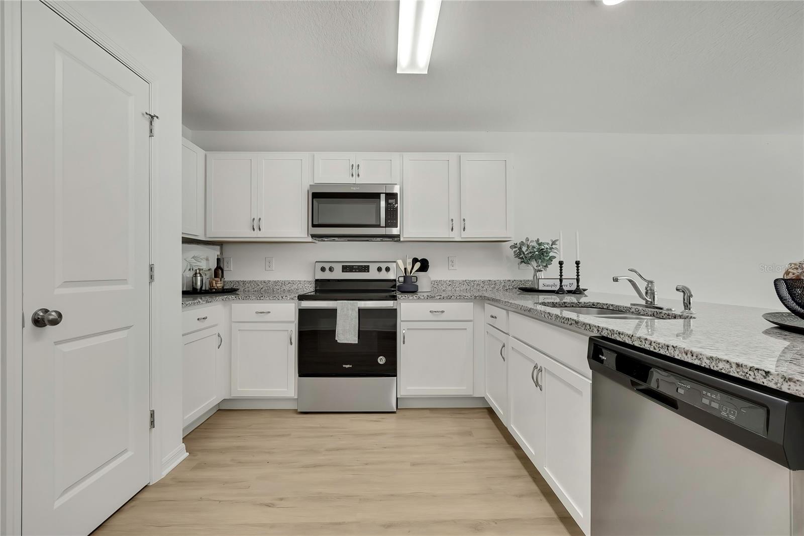 SPRING HILL - Residential