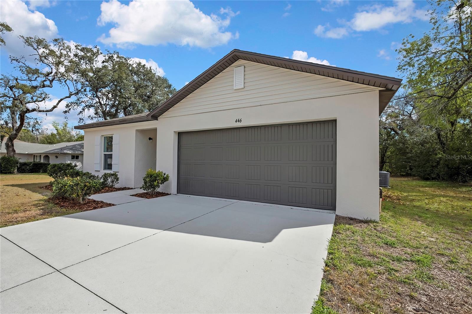 SPRING HILL - Residential