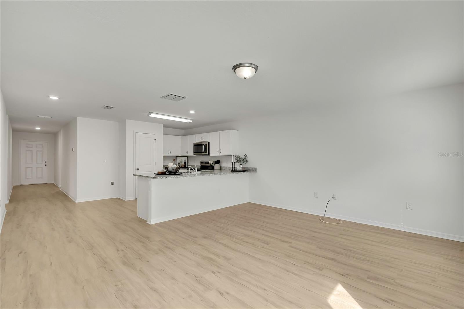 SPRING HILL - Residential