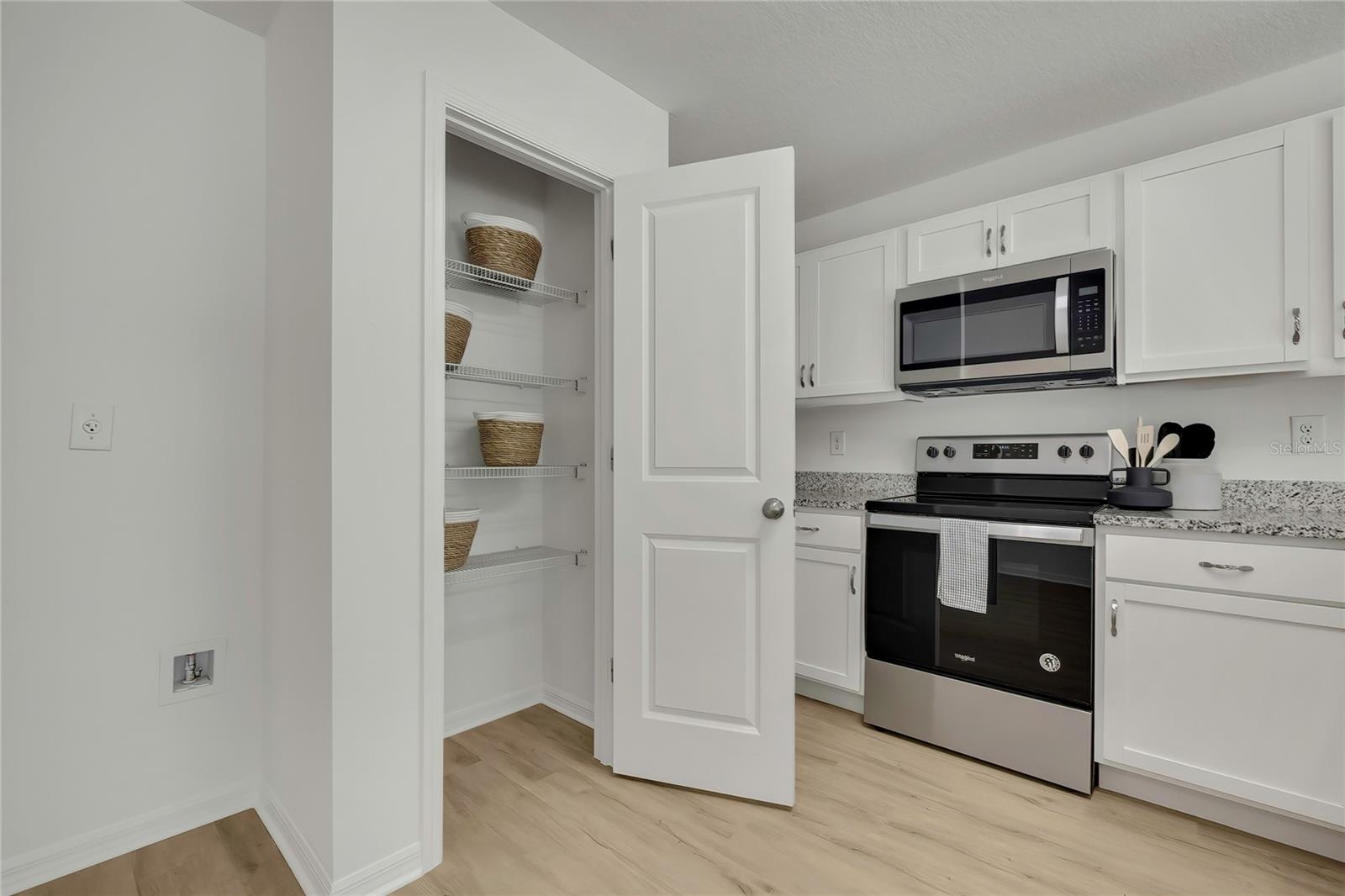 SPRING HILL - Residential