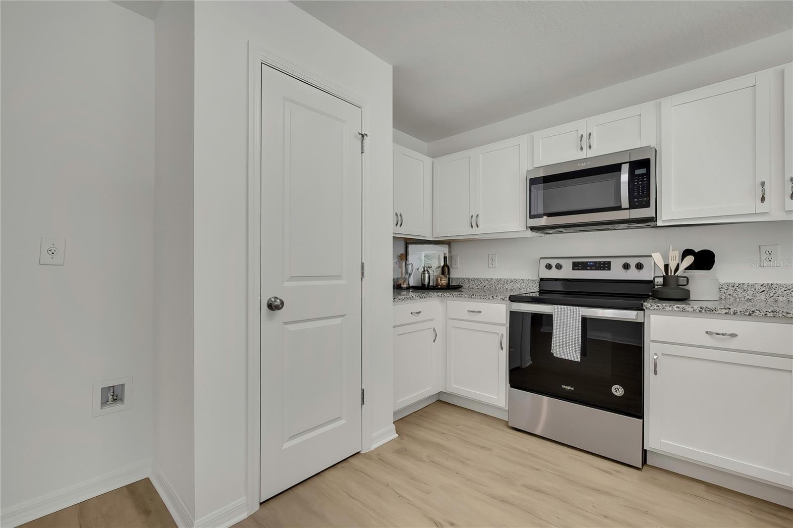 SPRING HILL - Residential