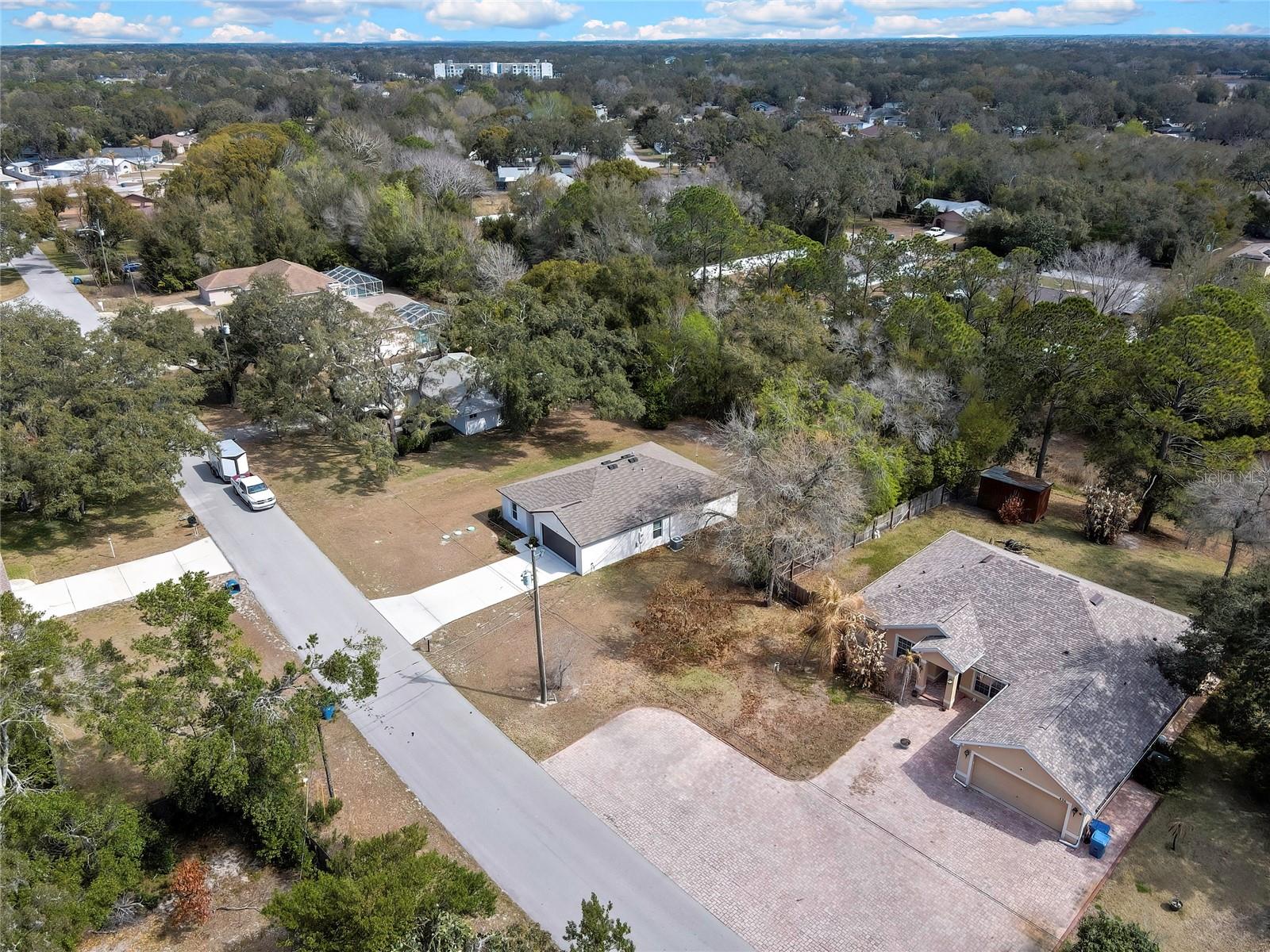 SPRING HILL - Residential