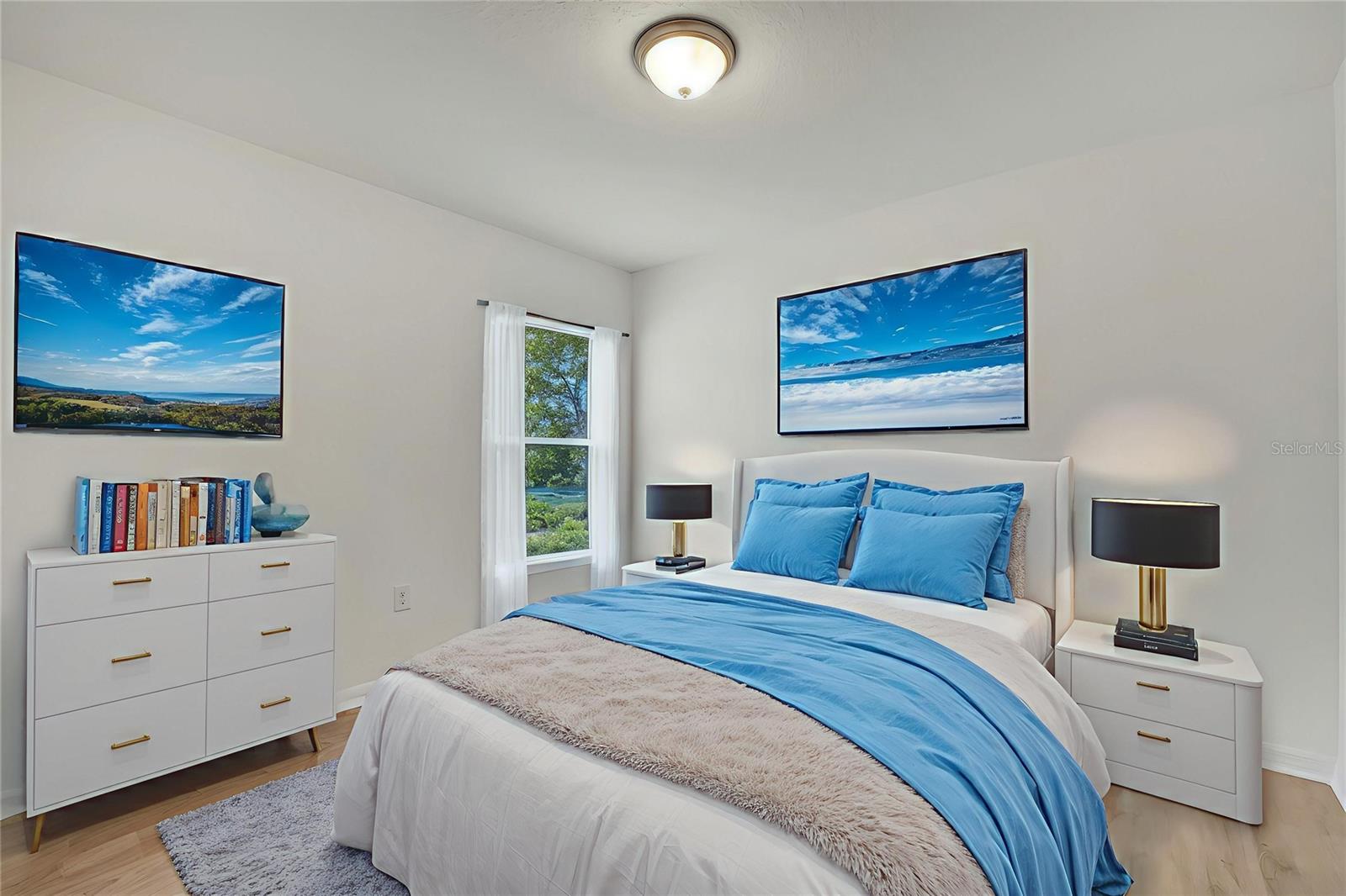 SPRING HILL - Residential