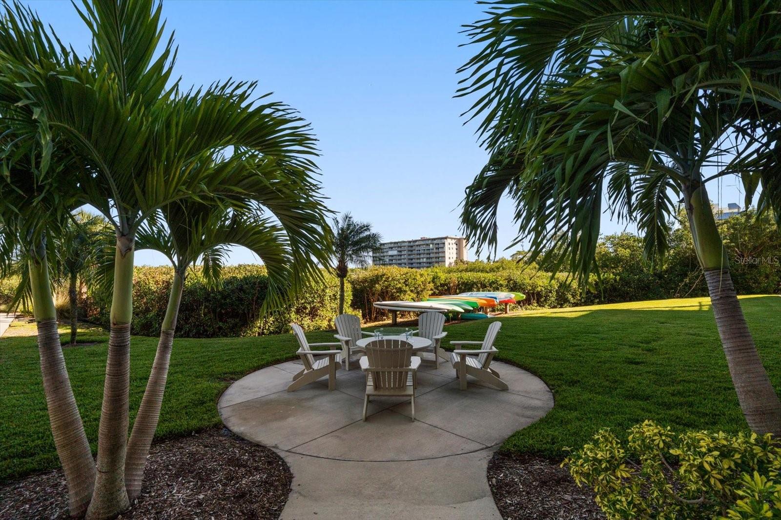 DOLPHIN KEY CONDO - Residential