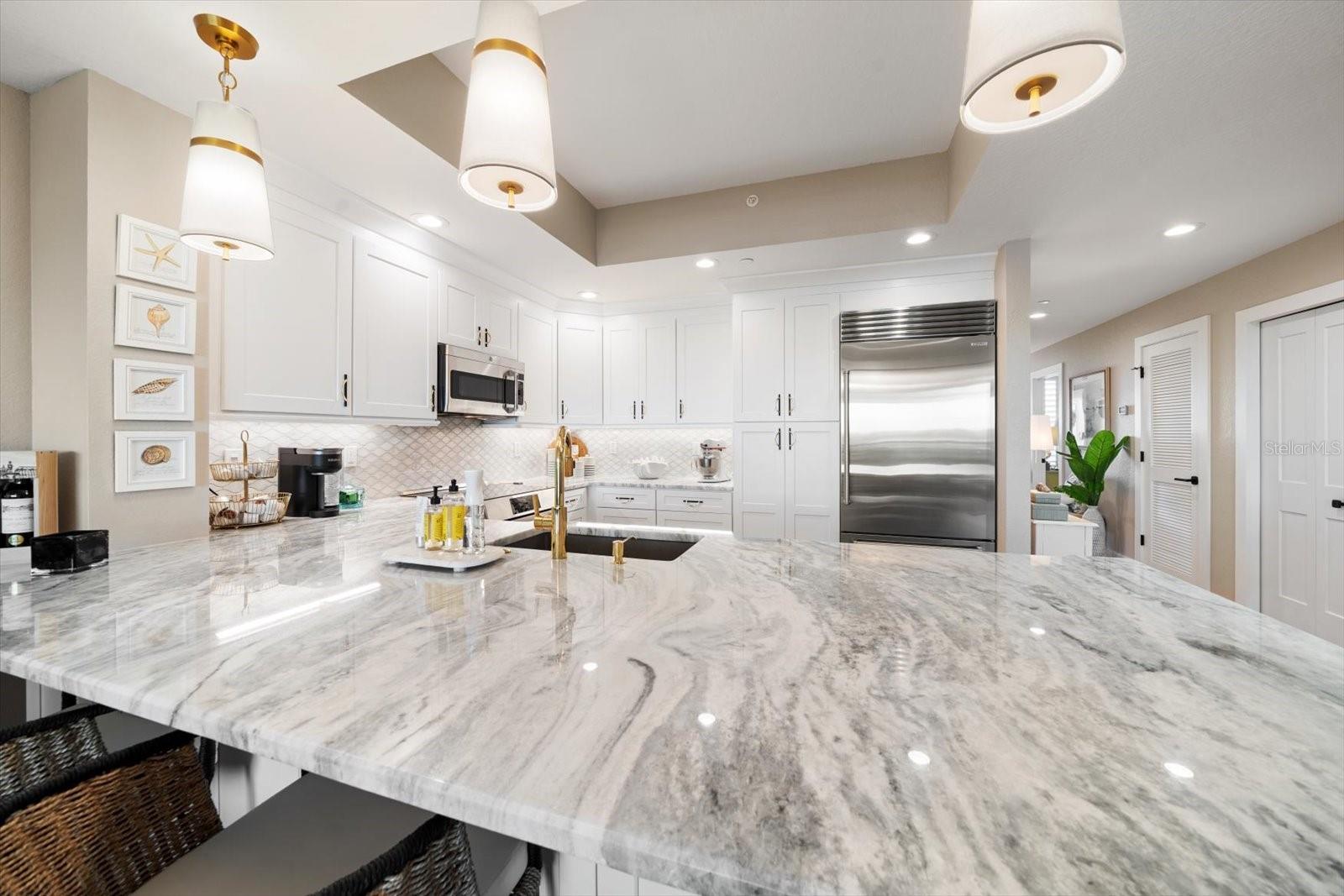 DOLPHIN KEY CONDO - Residential